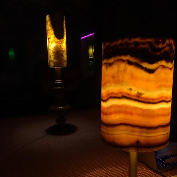 METAL DESK LAMP