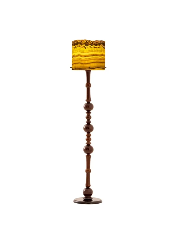 FLOOR LAMP WOODEN BASE